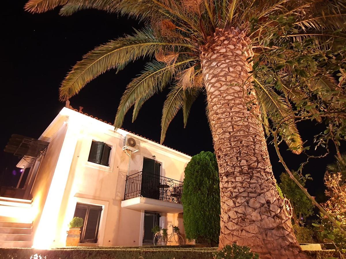 Acroploro Villa Galaxídhion Buitenkant foto